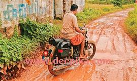 ശാ​പ​മോ​ക്ഷംതേ​ടി "ലോ​ഹി​ത​ദാ​സ്' റോഡ്