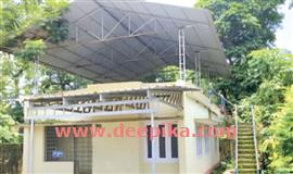ല​ക്ഷ​ങ്ങ​ൾ മു​ട​ക്കി; ഇ​പ്പോ​ൾ  സാ​മൂ​ഹ്യ​വി​രു​ദ്ധ​രു​ടെ താ​വ​ളം