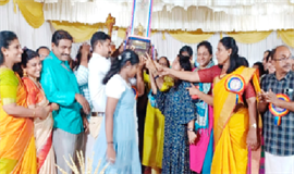 ക​ല​യു​ടെ പൊ​ൻ​കി​രീ​ടം തൃ​ശൂ​ർ വെ​സ്റ്റി​ന്