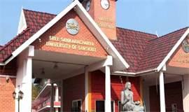 കാ​ല​ടി സ​ര്‍​വ​ക​ലാ​ശാ​ല​യി​ല്‍  നി​യ​ന്ത്ര​ണ​ങ്ങ​ള്‍ ഇ​ന്നു​മു​ത​ൽ