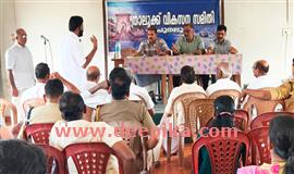 പൂനലൂർ താ​ലൂ​ക്ക് വി​ക​സ​ന സ​മി​തി ‘വി​ഫ​ല സ​മി​തി’ : യു​ഡി​എ​ഫ് അം​ഗ​ങ്ങ​ൾ ഇ​റ​ങ്ങി​ പോയി
