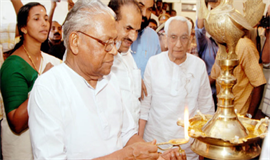 പോരാട്ട വീര്യത്തെ മറക്കാതെ വിഴിഞ്ഞം