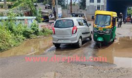 ശ​ങ്ക​ര​മം​ഗ​ലം - കോ​വി​ൽ​ത്തോ​ട്ടം റോ​ഡ്  നി​ർ​മാ​ണം പാ​തി​വഴിയിൽ നി​ർ​ത്തി;  യാ​ത്ര​ക്കാ​ർ ദു​രി​ത​ത്തി​ൽ