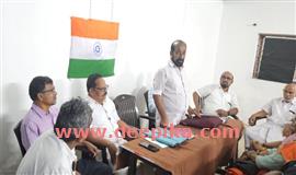 മ​ന്ത്രി വാ​ക്കു​പാ​ലി​ക്ക​ണ​മെ​ന്ന്