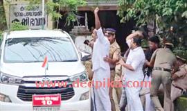 യൂ​ത്ത് കോ​ൺ​ഗ്ര​സ്‌ കെ​യ​ർ കൊ​ട്ടി​യൂ​ർ