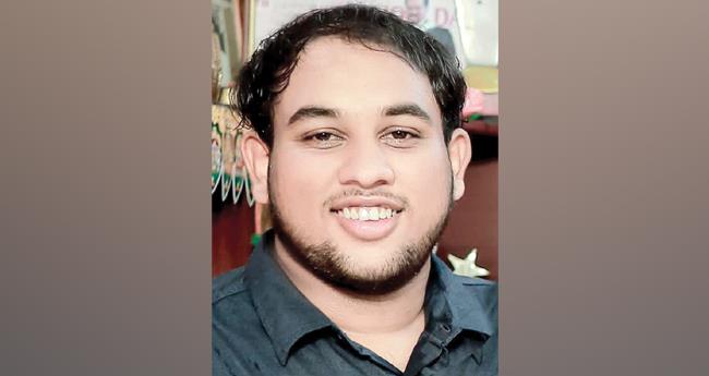 ബം​ഗ​ളൂ​രു​വി​ൽ വാ​ഹ​നാ​പ​ക​ട​ത്തി​ൽ മ​ല​യാ​ളി യു​വാ​വ് മ​രി​ച്ചു