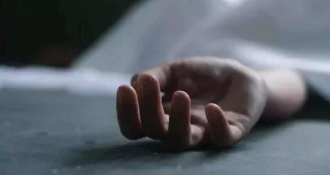 ബം​ഗ​ളൂ​രു​വി​ൽ മ​ല​യാ​ളി വി​ദ്യാ​ർ​ഥി​നി കോ​ള​ജ് കെ​ട്ടി​ട​ത്തി​നു മു​ക​ളി​ൽ​നി​ന്ന് ചാ​ടി ജീ​വ​നൊ​ടു​ക്കി 