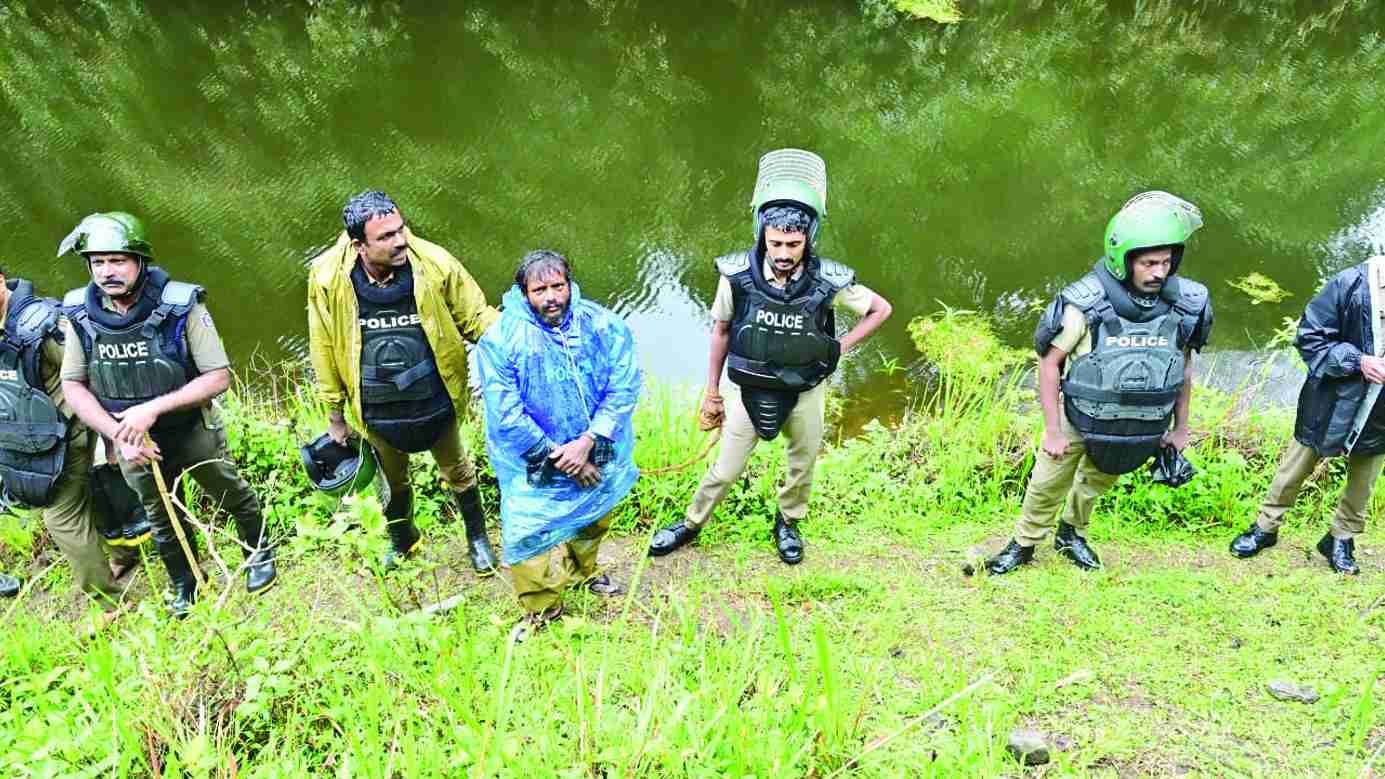 Kavin Issue ഗ വി യി ലെ കൊ ല പാ ത കം : അ ങ്ക ണ വാ ടി ജീ വ ന ക്കാ രി യു ടെ ഫോ ണും ആ ഭ ...